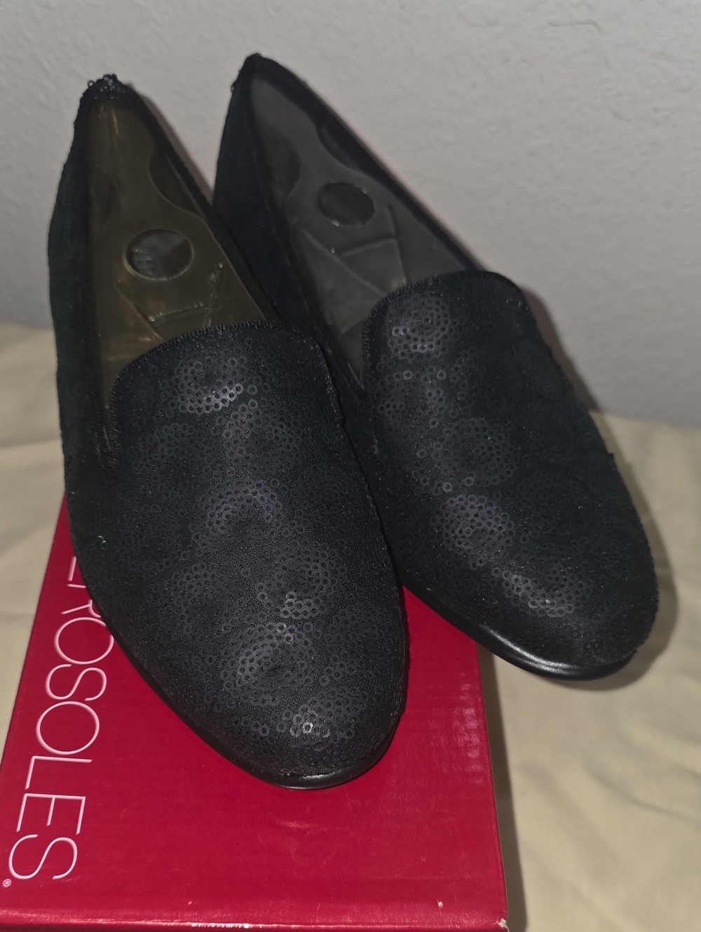 AEROSOLES Black Sparkle Women's Sequin Slip-On Loafers